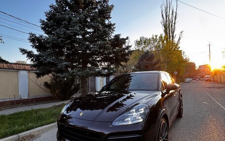 Porsche Cayenne III, 2019 год, 6 000 000 рублей, 1 фотография