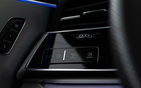 Audi Q8 I, 2020 год, 7 898 999 рублей, 23 фотография