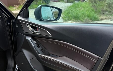 Mazda 3, 2017 год, 1 550 000 рублей, 24 фотография