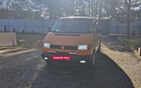 Volkswagen Transporter T4, 2000 год, 750 000 рублей, 3 фотография
