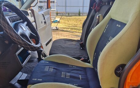 Volkswagen Transporter T4, 2000 год, 750 000 рублей, 10 фотография