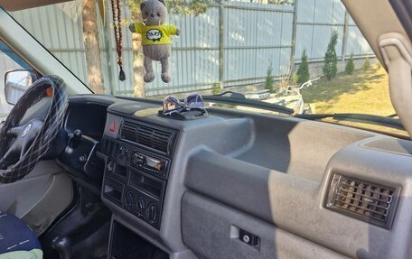 Volkswagen Transporter T4, 2000 год, 750 000 рублей, 17 фотография