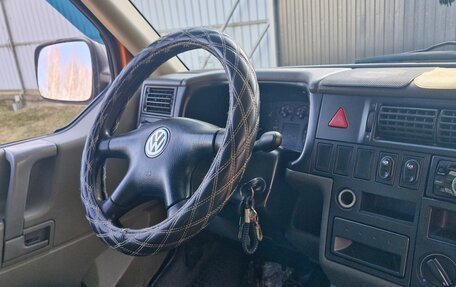 Volkswagen Transporter T4, 2000 год, 750 000 рублей, 25 фотография