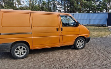 Volkswagen Transporter T4, 2000 год, 750 000 рублей, 30 фотография