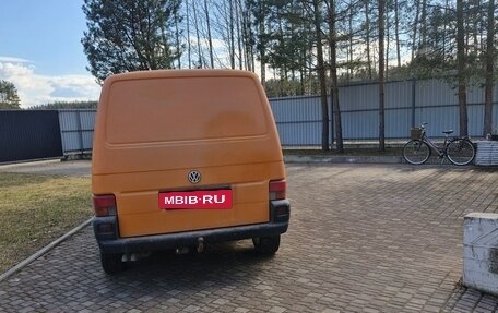 Volkswagen Transporter T4, 2000 год, 750 000 рублей, 29 фотография