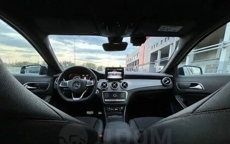 Mercedes-Benz GLA, 2019 год, 3 100 000 рублей, 3 фотография