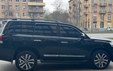 Toyota Land Cruiser 200, 2016 год, 5 500 000 рублей, 6 фотография