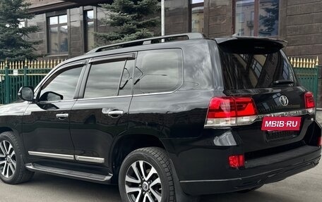 Toyota Land Cruiser 200, 2016 год, 5 500 000 рублей, 3 фотография
