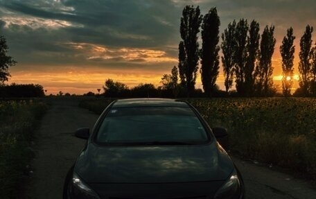 Opel Astra J, 2010 год, 800 000 рублей, 3 фотография