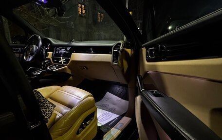 Porsche Cayenne III, 2019 год, 6 000 000 рублей, 38 фотография