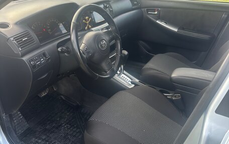 Toyota Corolla, 2004 год, 680 000 рублей, 6 фотография