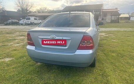 Toyota Corolla, 2004 год, 680 000 рублей, 4 фотография