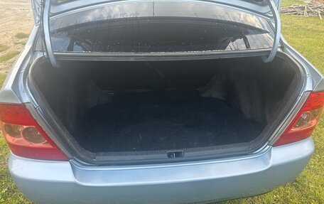 Toyota Corolla, 2004 год, 680 000 рублей, 14 фотография