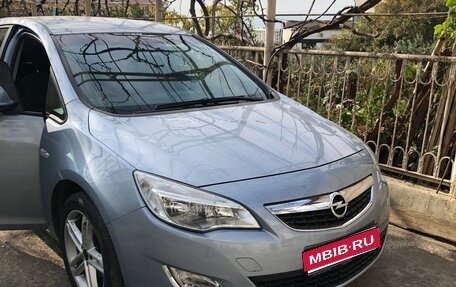 Opel Astra J, 2012 год, 1 100 000 рублей, 2 фотография