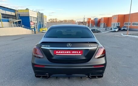 Mercedes-Benz E-Класс AMG, 2018 год, 8 950 000 рублей, 6 фотография