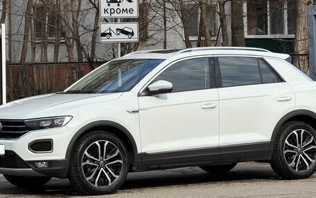 Volkswagen T-Roc I, 2021 год, 2 350 000 рублей, 14 фотография