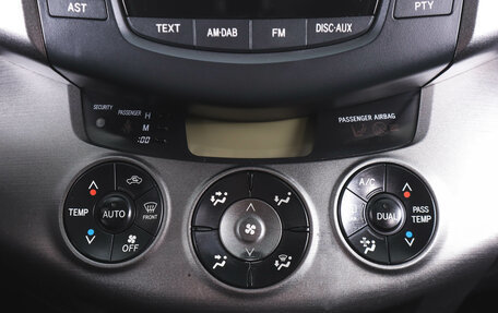 Toyota RAV4, 2011 год, 1 749 000 рублей, 19 фотография