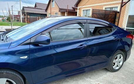 Hyundai Elantra V, 2012 год, 820 000 рублей, 8 фотография