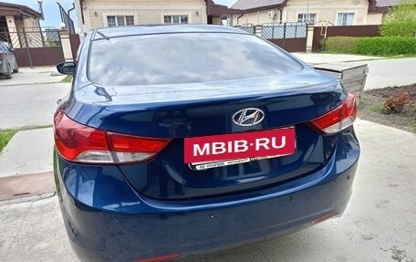 Hyundai Elantra V, 2012 год, 820 000 рублей, 3 фотография