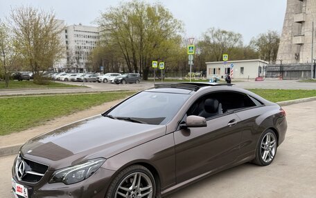Mercedes-Benz E-Класс, 2014 год, 1 620 000 рублей, 6 фотография
