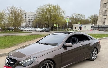 Mercedes-Benz E-Класс, 2014 год, 1 620 000 рублей, 7 фотография