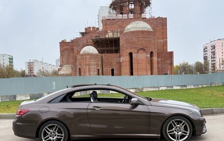 Mercedes-Benz E-Класс, 2014 год, 1 620 000 рублей, 10 фотография