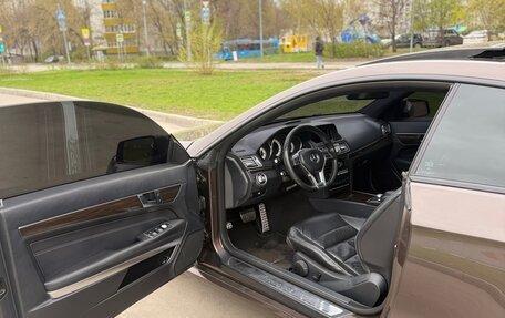 Mercedes-Benz E-Класс, 2014 год, 1 620 000 рублей, 15 фотография