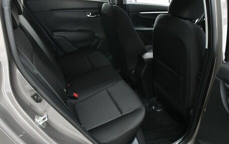 KIA Rio IV, 2021 год, 1 837 000 рублей, 25 фотография