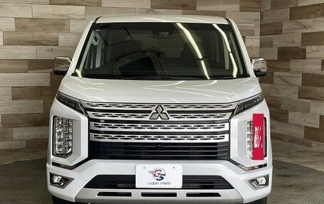 Mitsubishi Delica D:5 I, 2022 год, 2 787 005 рублей, 2 фотография