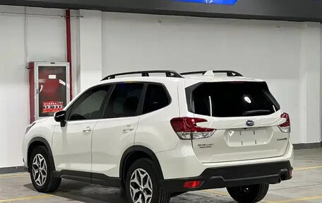 Subaru Forester, 2022 год, 2 380 000 рублей, 4 фотография