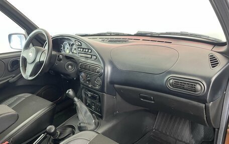 Chevrolet Niva I рестайлинг, 2017 год, 763 000 рублей, 9 фотография