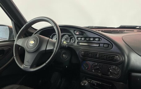 Chevrolet Niva I рестайлинг, 2017 год, 763 000 рублей, 13 фотография