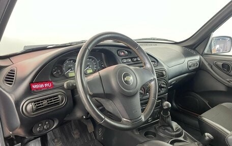 Chevrolet Niva I рестайлинг, 2017 год, 763 000 рублей, 8 фотография