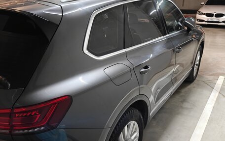 Volkswagen Touareg III, 2019 год, 3 900 000 рублей, 4 фотография