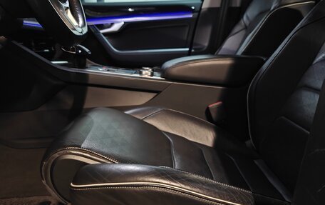 Volkswagen Touareg III, 2019 год, 3 900 000 рублей, 8 фотография