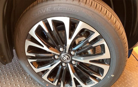 Toyota Yaris Cross, 2024 год, 1 670 000 рублей, 9 фотография