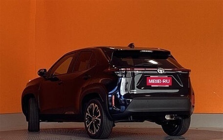 Toyota Yaris Cross, 2024 год, 1 670 000 рублей, 4 фотография