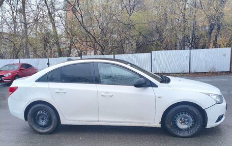 Chevrolet Cruze II, 2011 год, 400 000 рублей, 4 фотография