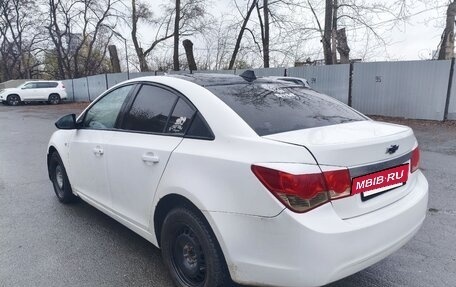 Chevrolet Cruze II, 2011 год, 400 000 рублей, 2 фотография