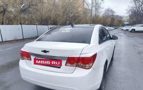 Chevrolet Cruze II, 2011 год, 400 000 рублей, 5 фотография