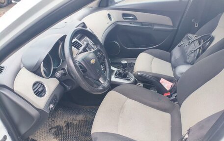 Chevrolet Cruze II, 2011 год, 400 000 рублей, 6 фотография