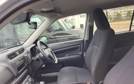 Toyota Probox I, 2019 год, 933 000 рублей, 7 фотография