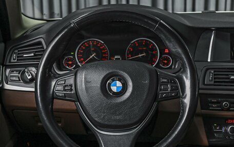 BMW 5 серия, 2016 год, 2 090 000 рублей, 13 фотография