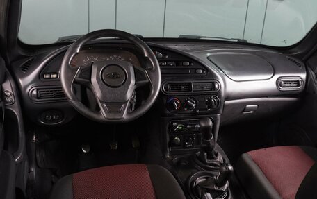 Chevrolet Niva I рестайлинг, 2010 год, 560 000 рублей, 6 фотография