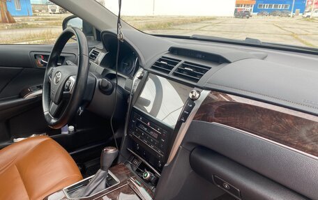 Toyota Camry, 2017 год, 2 850 000 рублей, 22 фотография