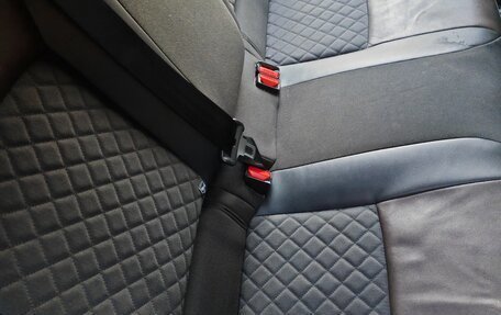 Toyota C-HR I рестайлинг, 2018 год, 1 650 000 рублей, 9 фотография