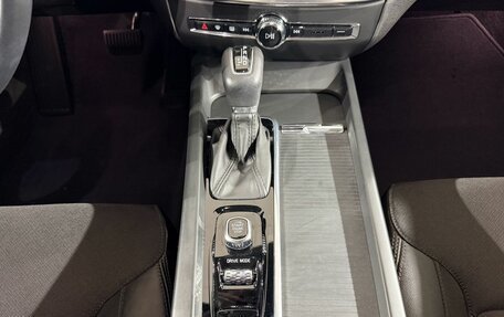 Volvo S60 III, 2021 год, 3 890 000 рублей, 21 фотография