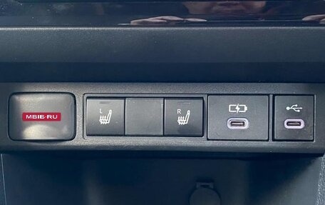 Toyota Yaris Cross, 2023 год, 1 548 000 рублей, 24 фотография