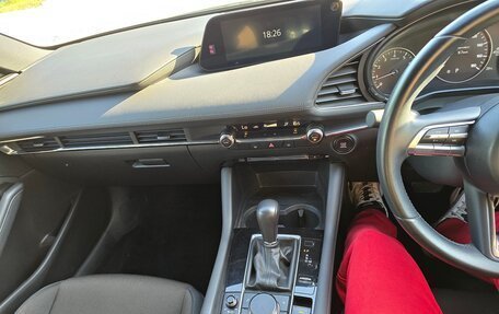 Mazda 3, 2019 год, 1 800 000 рублей, 14 фотография