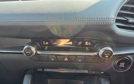 Mazda 3, 2019 год, 1 800 000 рублей, 15 фотография